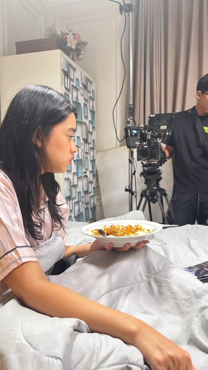 [📸] ayu.kartika12 IGS

makan dulu 🍛

<a href="/aqeelacalista_/">Aqeela Calista</a>
#AqeelaCalista #HarQeel