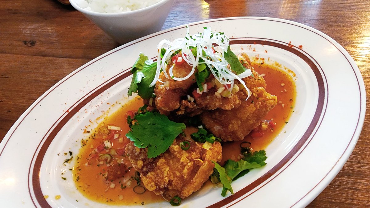 あつむ tweet media