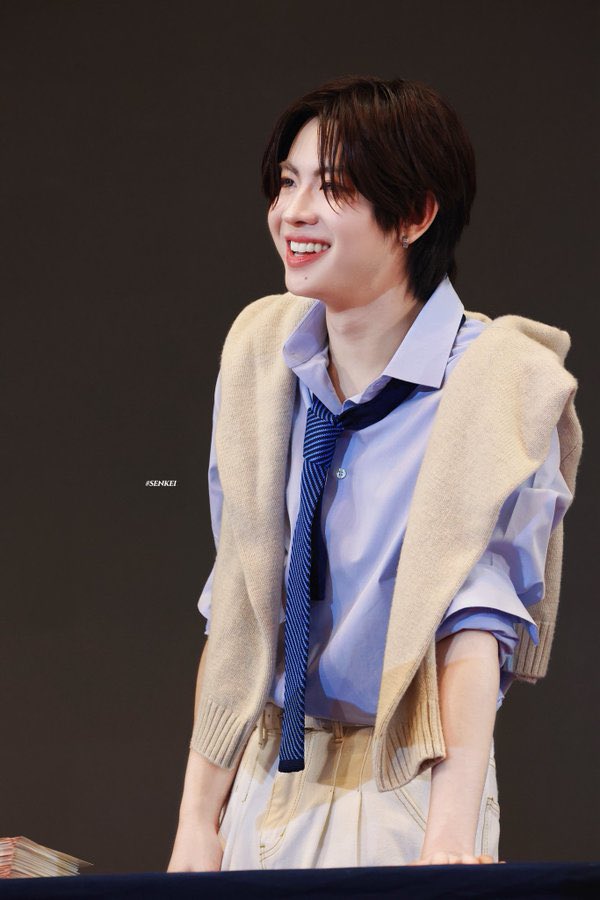 ยายน้องเรนนี่ลูกป๊าเติ้ลกะเฟิ้ดๆ tweet media