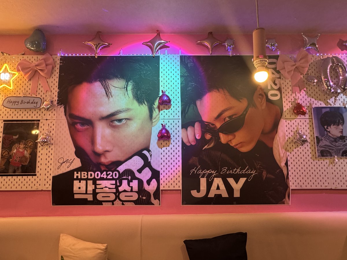 アイス tweet media