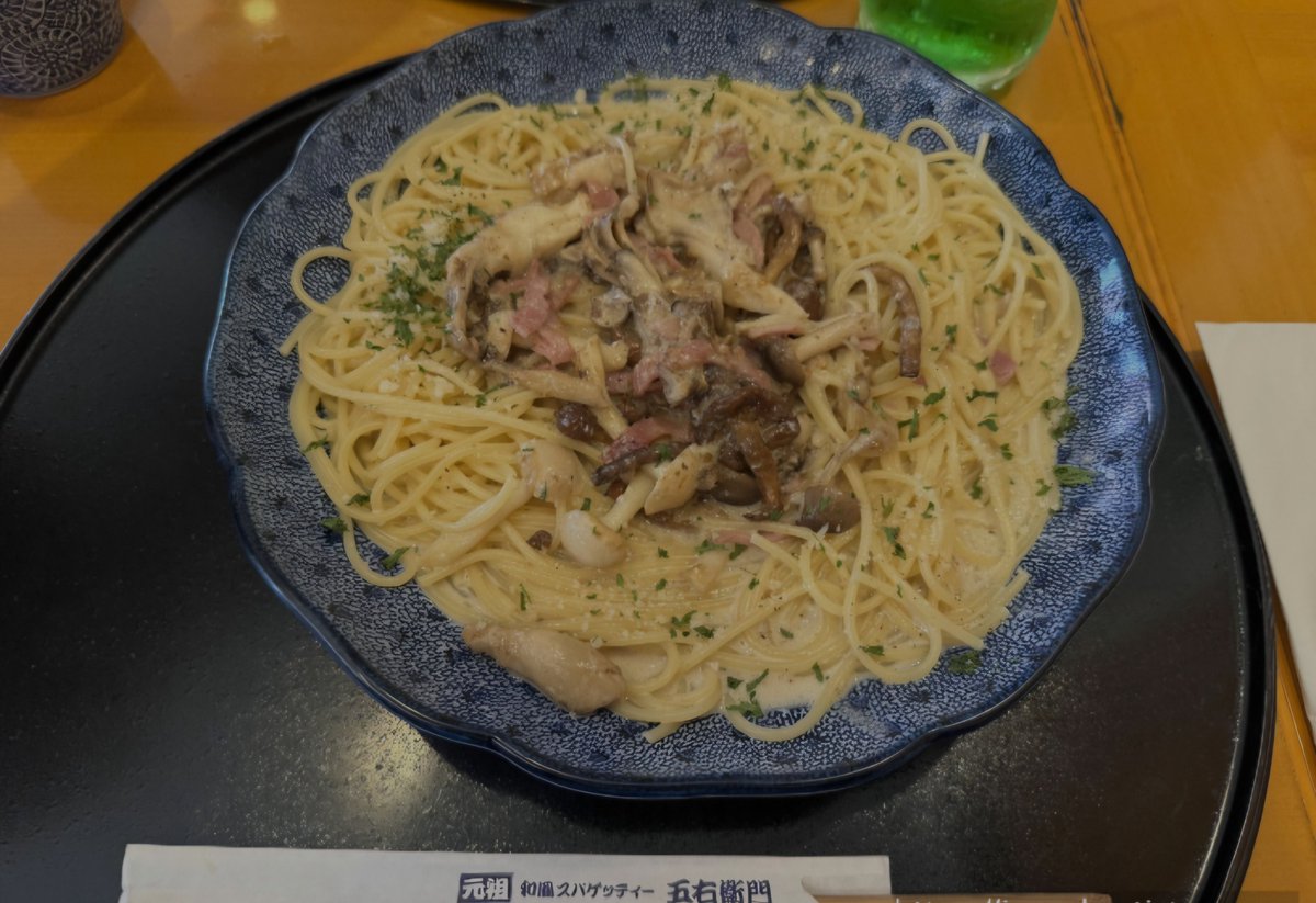 Stormhost tweet media