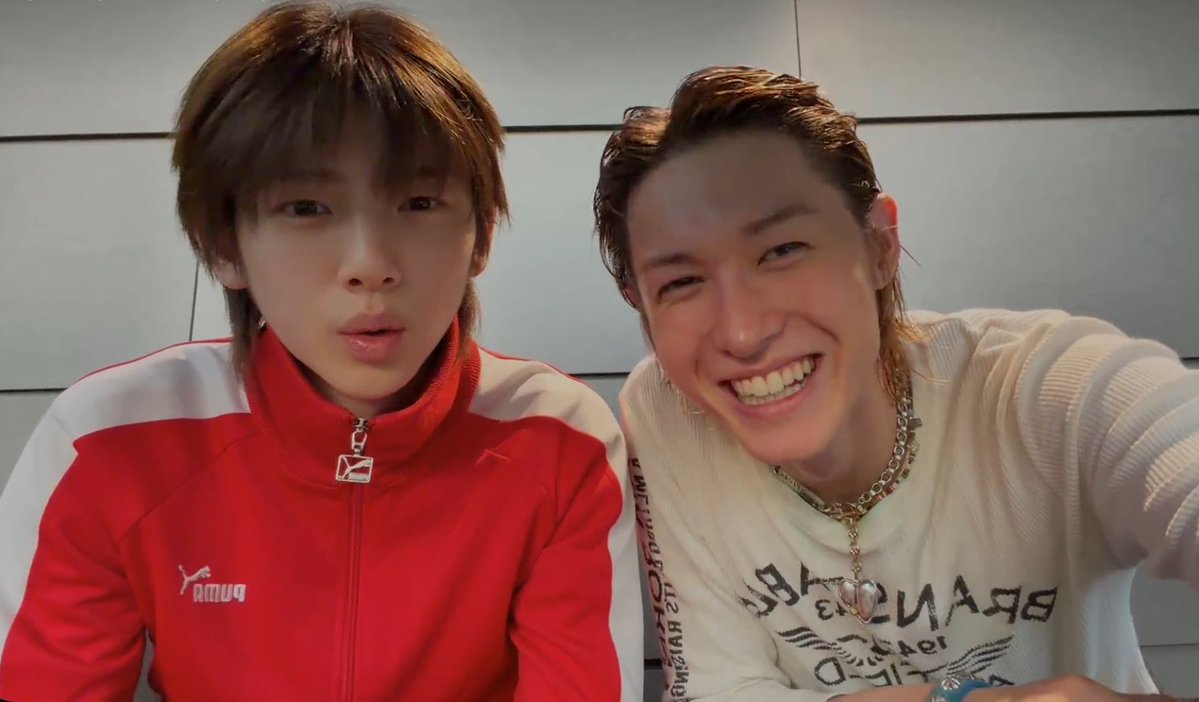 alunar ﾟ☾⋆☁︎⋆ tweet media