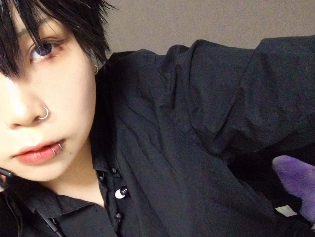 amaamane303's tweet photo. 1人アイドル併せ(？？？) https://t.co/6Ertid357m