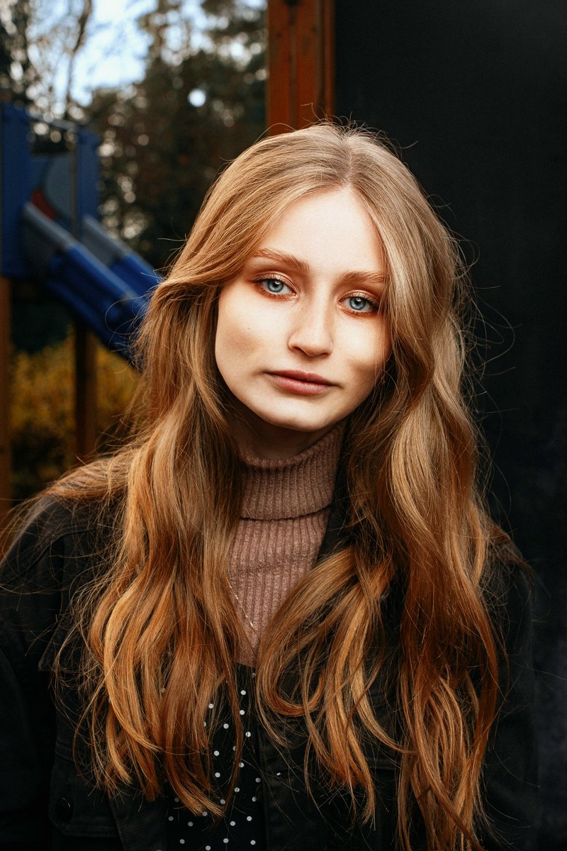 ShowGirls tweet media