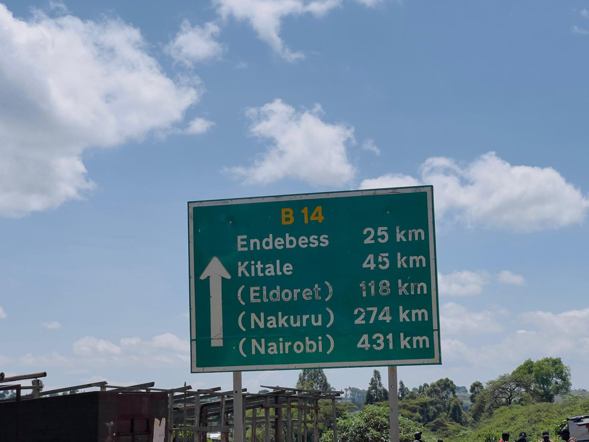 iamcheropmark's tweet photo. Enroute Kapcherop for Tsunamy Beiby's Music Empowerment.
Elgeyo Marakwet in a few.. https://t.co/iUAEBoZe3W