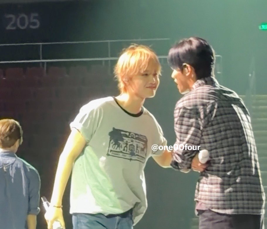 dowoo sound check 🤍

#PULSE_ON_IN_MANILA