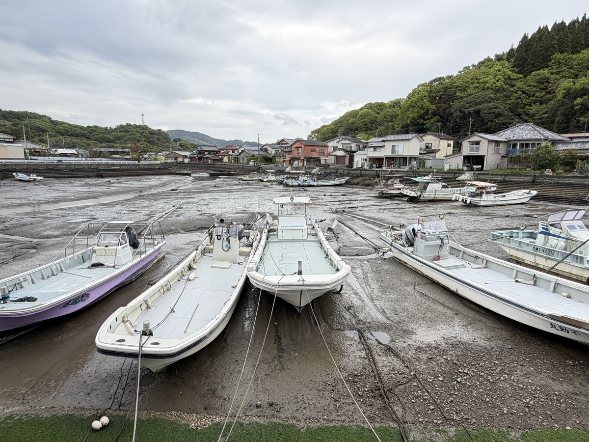 ままつこ tweet media