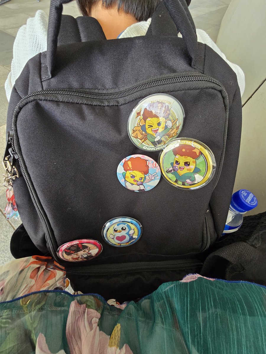 睦月まいか tweet media