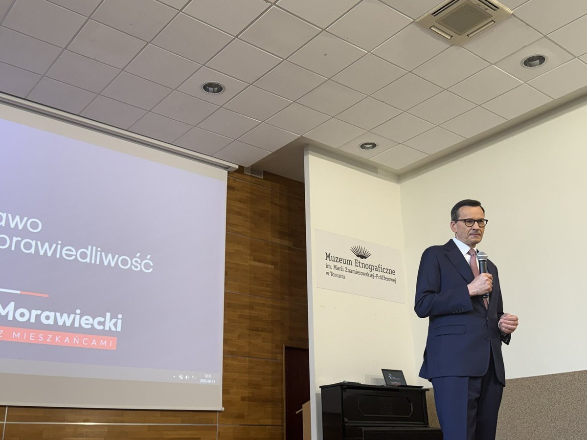 Marcin Horała tweet media