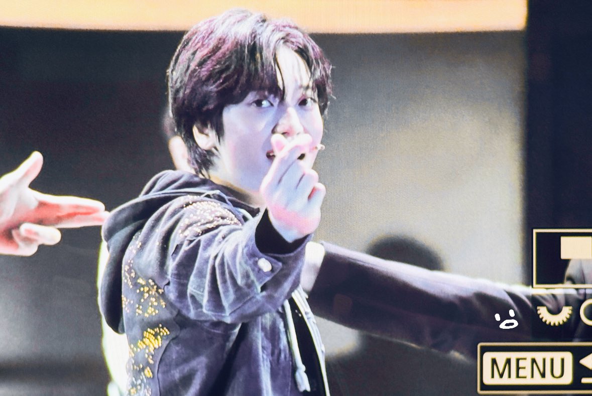 NearU_816's tweet photo. 260418 프리뷰 
#니엘 #NIEL https://t.co/82ODJBxHqJ