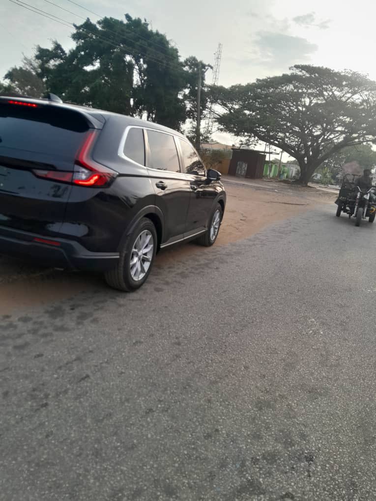 MusicConcept1's tweet photo. HONDA C R V YEAR 2023MODEL ENGINE CAPACITY 1.5L COOL PRICE 420,000 THOUSAND GHANA CEDIS PLEASE CONTACT FRIMBPS-B ON 0257800837 THANK YOU https://t.co/K82U3UwP1N