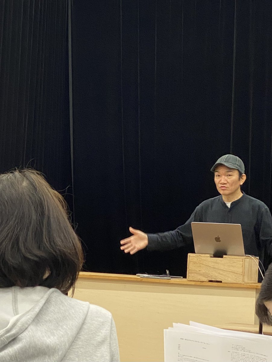 426142614261's tweet photo. 2026年度 Prayers Studioトレーニー授業スタート☺️
戯曲を読解する技術を学ぶ授業
今日でまだ3回目
講師の熱量ハンパないです🔥
私達は伝える技術が俳優の演技の力になってくれたらと、私達はいつも本気マジです🔥
#PrayersStudio https://t.co/9BvizMnOMN