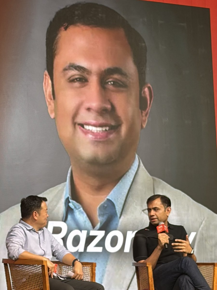 _srjay's tweet photo. @xuster &amp; @harshilmathur 

📍YC SUS India https://t.co/gf1D5zfYH9