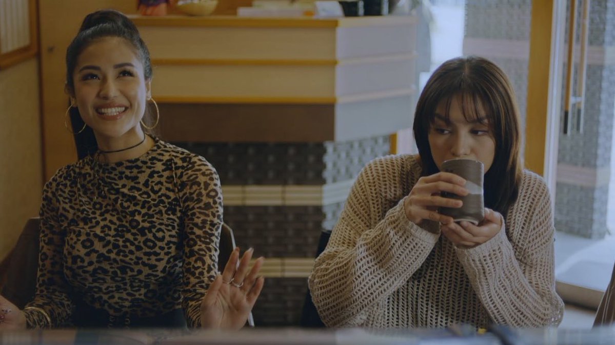 manic pixie dani girl tweet media