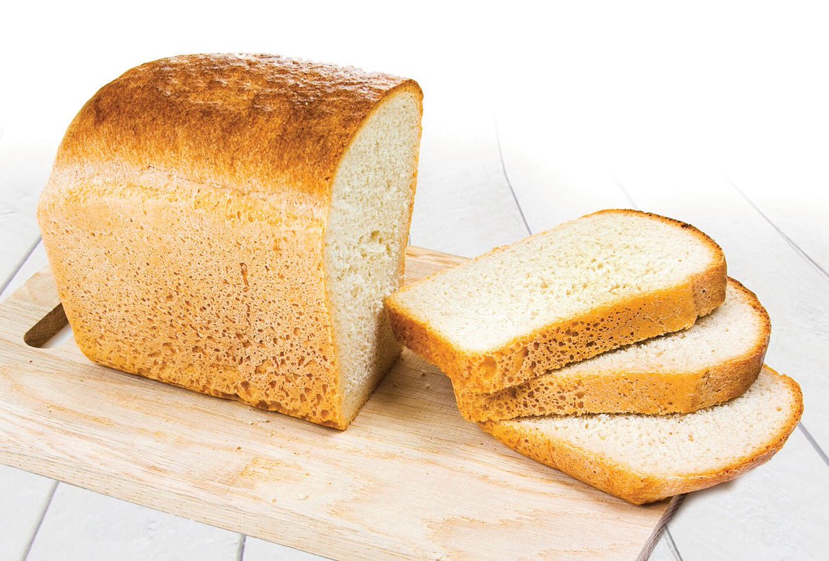 HerbalistChief's tweet photo. If a loaf of bread lasts longer than 7 days, it’s probably poisonous. Don’t eat it. https://t.co/EwRa3XBSr8