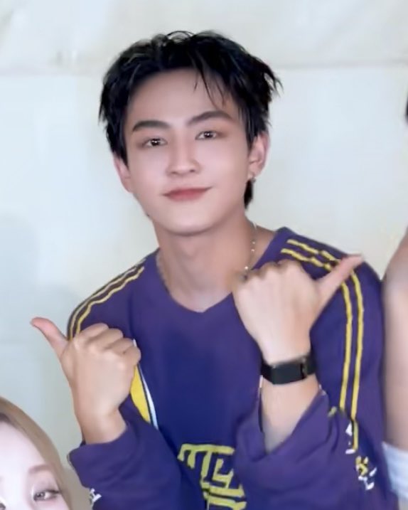 yourbabe! 🐈‍⬛💘 tweet media