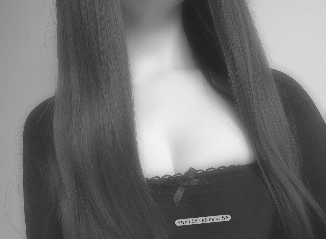 𝓜𝓲𝓼𝓼 𝓢𝓱𝓮𝓵𝓵𝓯𝓲𝓼𝓱 𝓑𝓮𝓪𝓬𝓱 tweet media