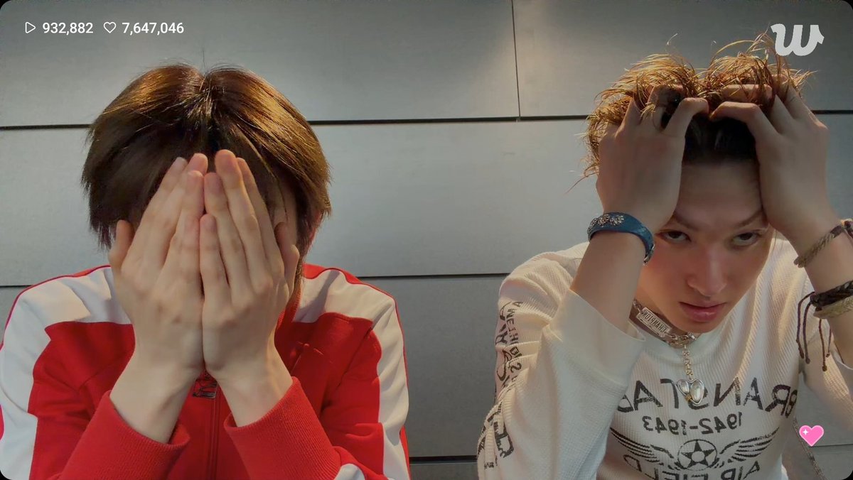 col 🚥 tweet media