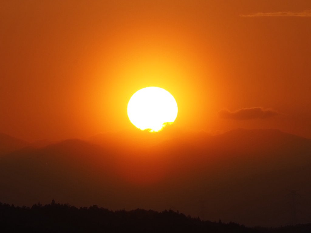 sasayaso's tweet photo. 4月18日土曜日夕方
#旅館ささや荘♨️ #栃木県　#馬頭温泉郷♨️ #那珂川町　#夕焼け温泉♨️ #美人の湯　#日帰り温泉���️ #立ち寄り湯　#宿泊 #イマソラ https://t.co/ftegchfBPR