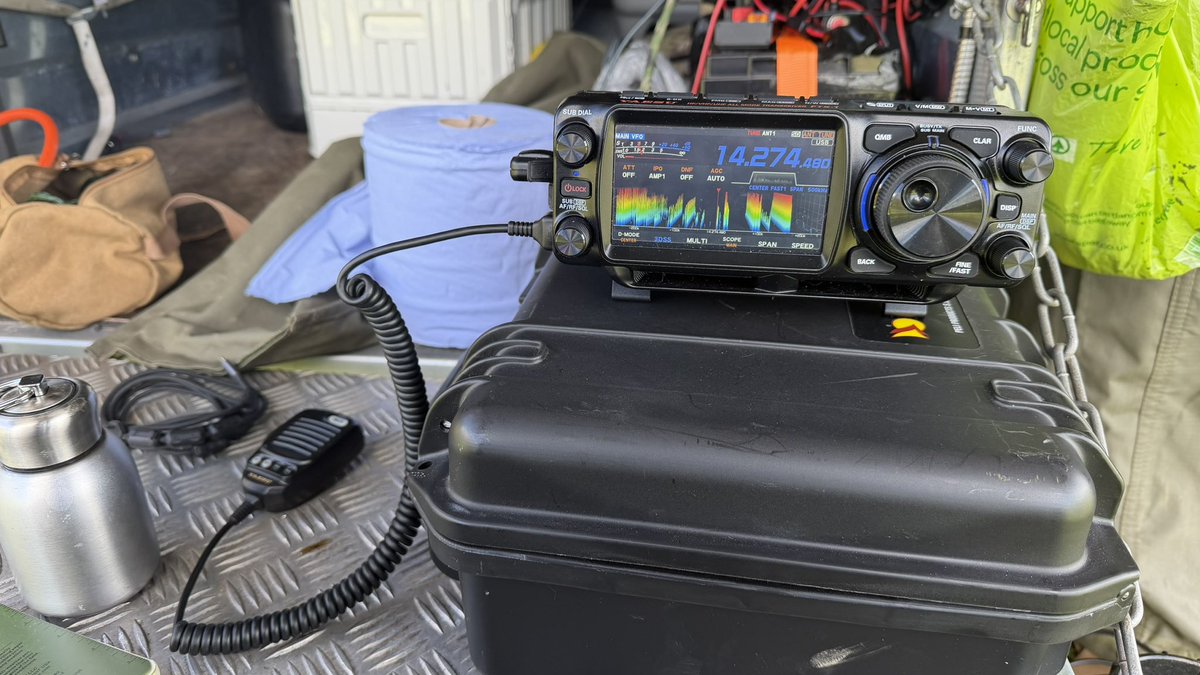 M0IAX's tweet photo. Yeasu FTX-1 and Cha MPAS 2 on the camping trailer. Battery charging from the solar panels. https://t.co/OH9n5jPWEN