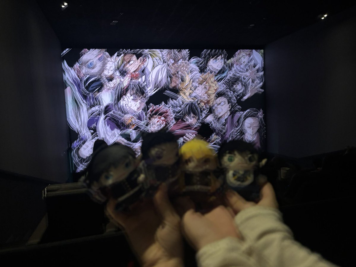 C4N_B's tweet photo. #2026_혈귀_응원상영회
#악귀의_칼날
다같이 리액션하면서 보니까 너무너무 재밌었어요
번개형제전... 진짜 참기 힘들었습니다☠️☠️

(사실 시노부 오시 끌고가서 더 재밌었음ㅋ) https://t.co/NfjkvWfCyq