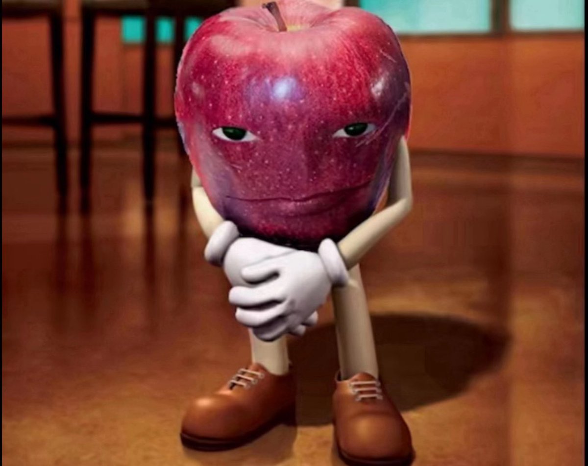 crayhoela1's tweet image. New apartment is gonna be decked out in thrifted furniture and decorations I’m so #excited