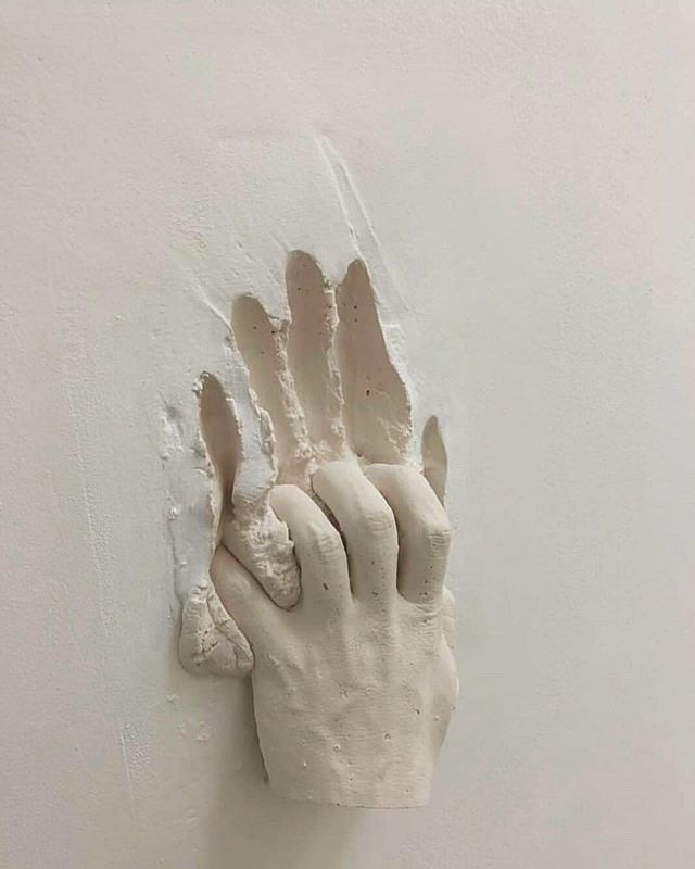 lovedropx's tweet photo. Everything I’ve Ever Let Go Of Has Claw Marks On It.
Artist: David Altmejd https://t.co/M1I9yXXlLX