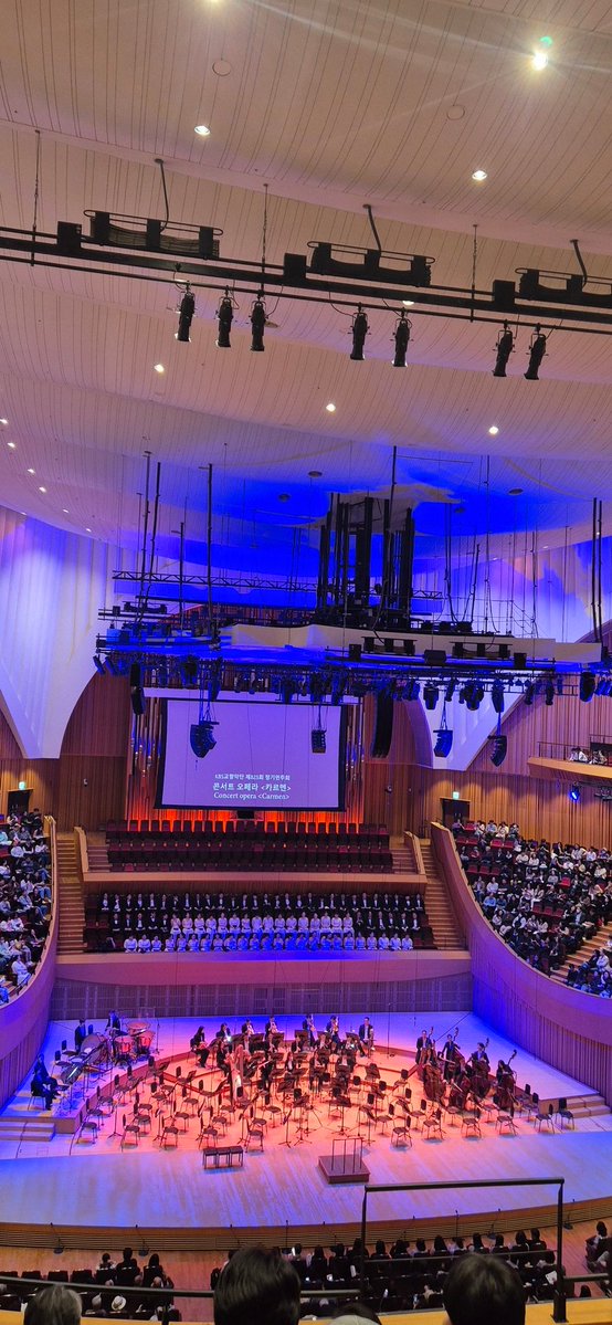 카르멘 보러왔당!!!!^^