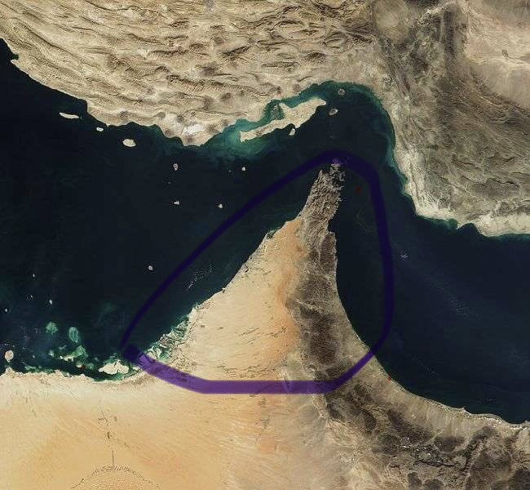 ただの銀行員 tweet media