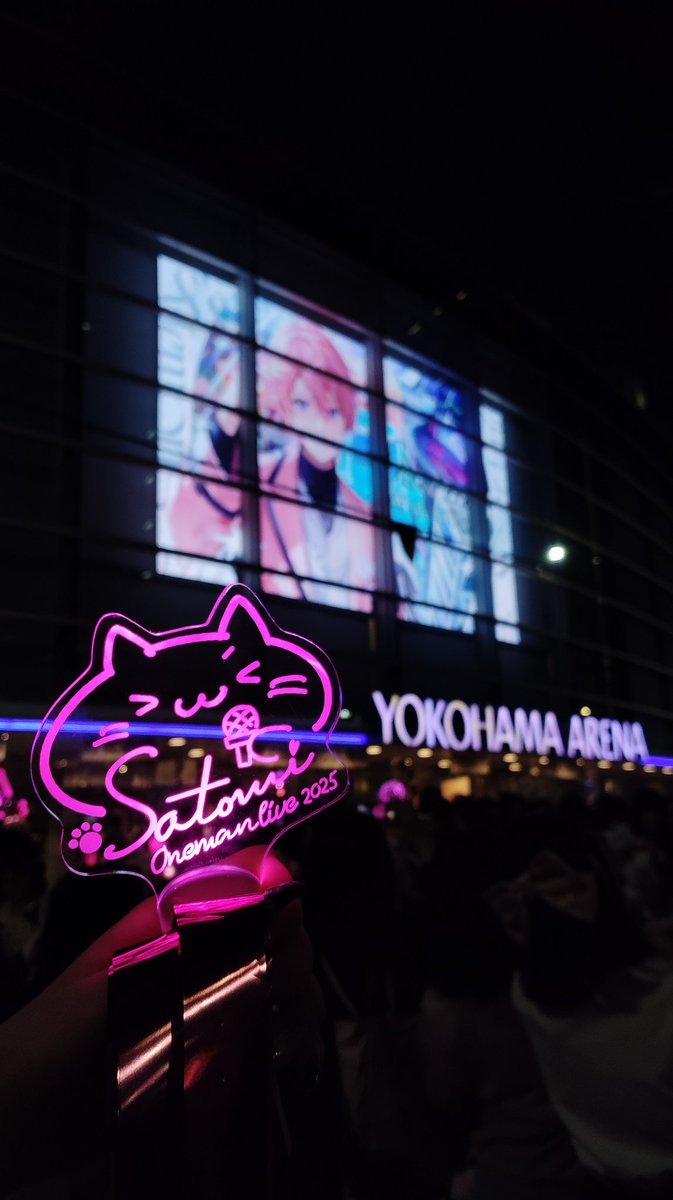 ᗢᘏᓗ tweet media