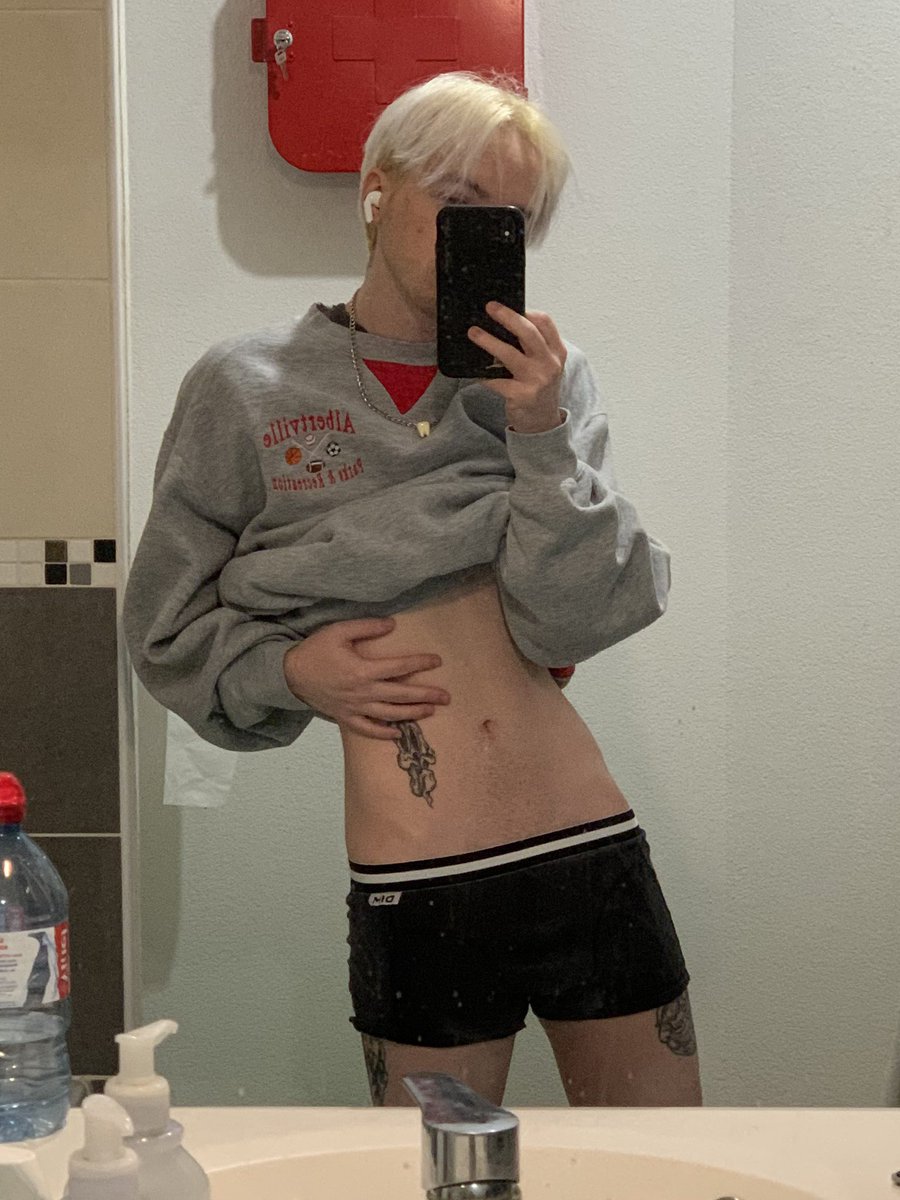 ⭐️ Alex 🦴 tweet media