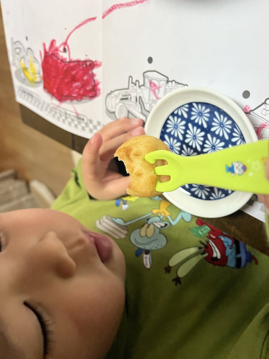 fuji_ta84's tweet photo. アンパンマンポテトちっちゃくなったよなぁ https://t.co/9ryuh34QBt
