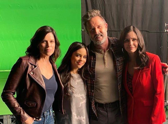 Lucy_SpookyGirl tweet media