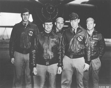 SadaaShree's tweet image. #TodayInHistory

Around 16 B-25 bombers take off from USS Hornet in 1942, led by Lt Col James Doolittle, as a retaliation for Pearl Harbor. Called the Doolittle Raid they struck key targets in Japan, and helped in boosting morale of US forces.

The first ever air raid on mainland