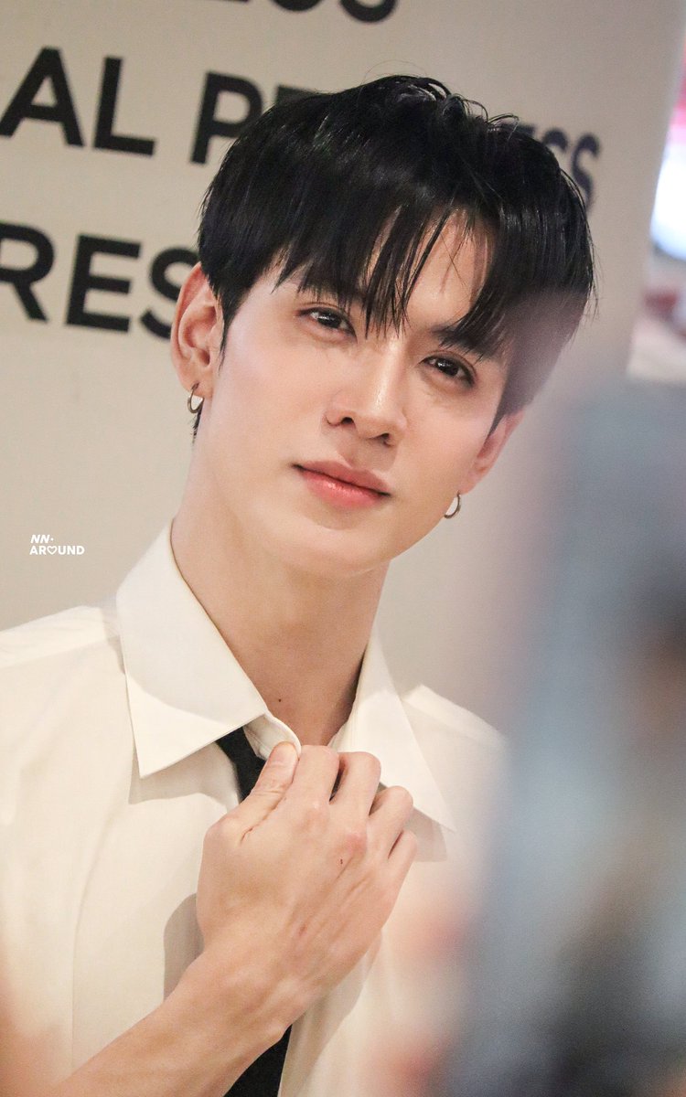 NN อะราวด์. 🌺 🦕 tweet media