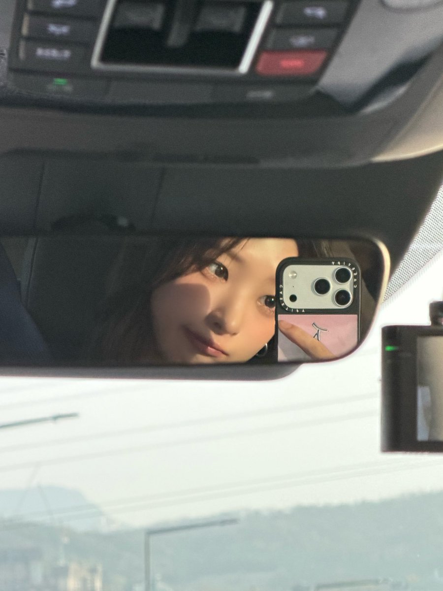 나르 tweet media