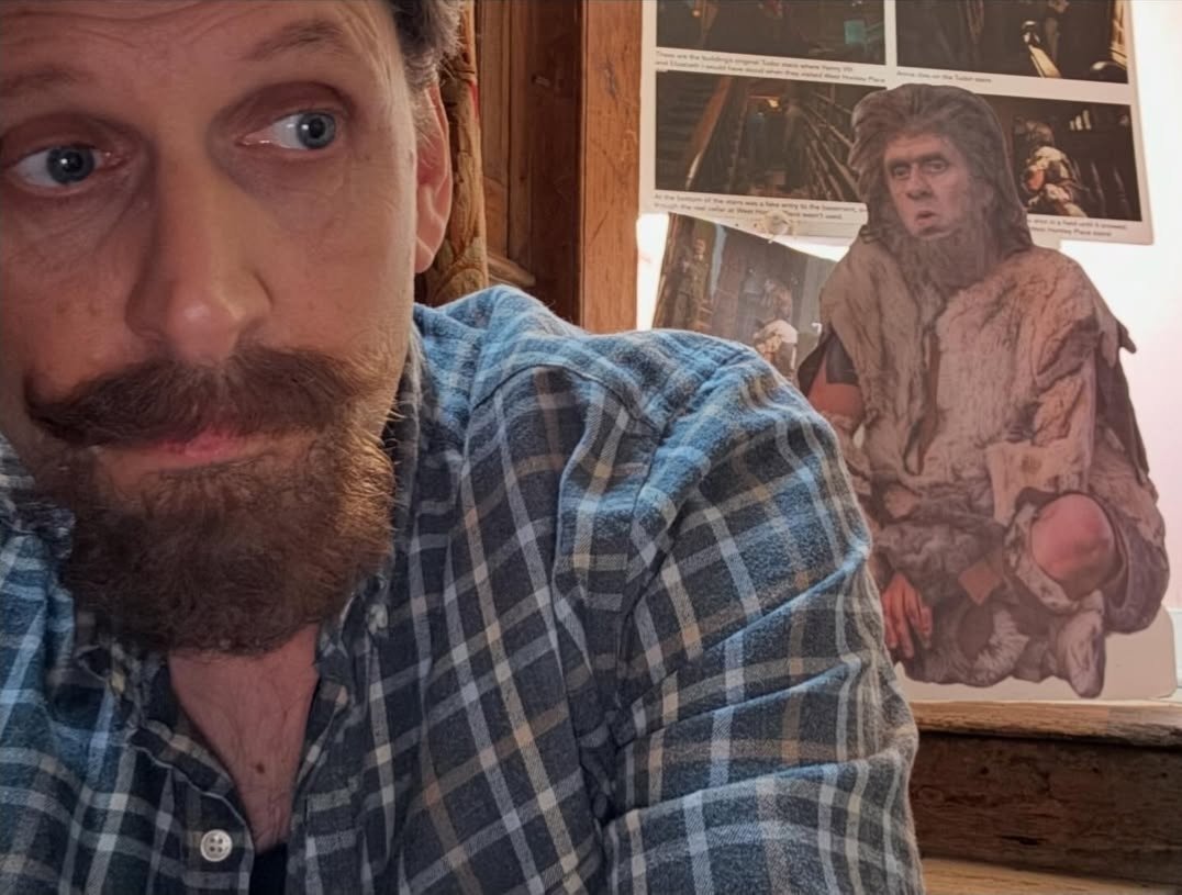 Humphrey and Robin in the same photo

📸 Laurence Rickard via Instagram