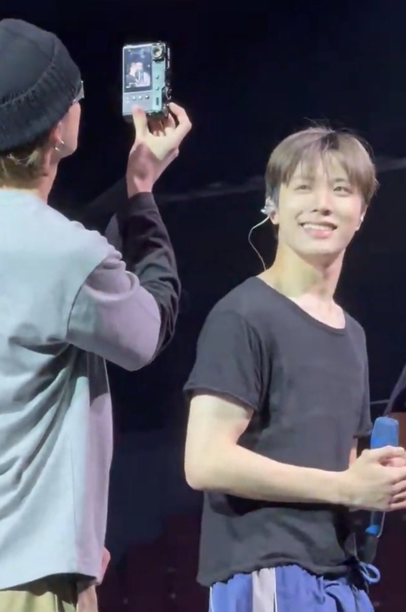 astri🍃 tweet media