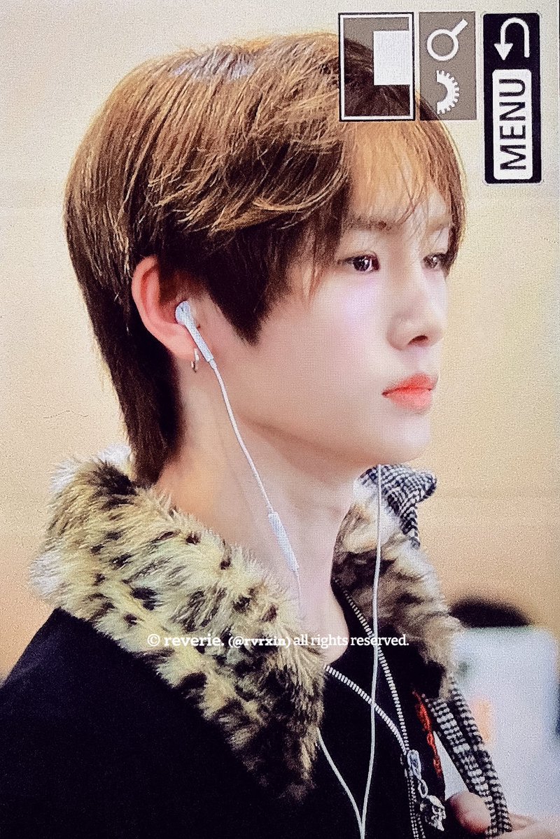 𝐫𝐞𝐯𝐞𝐫𝐢𝐞. tweet media