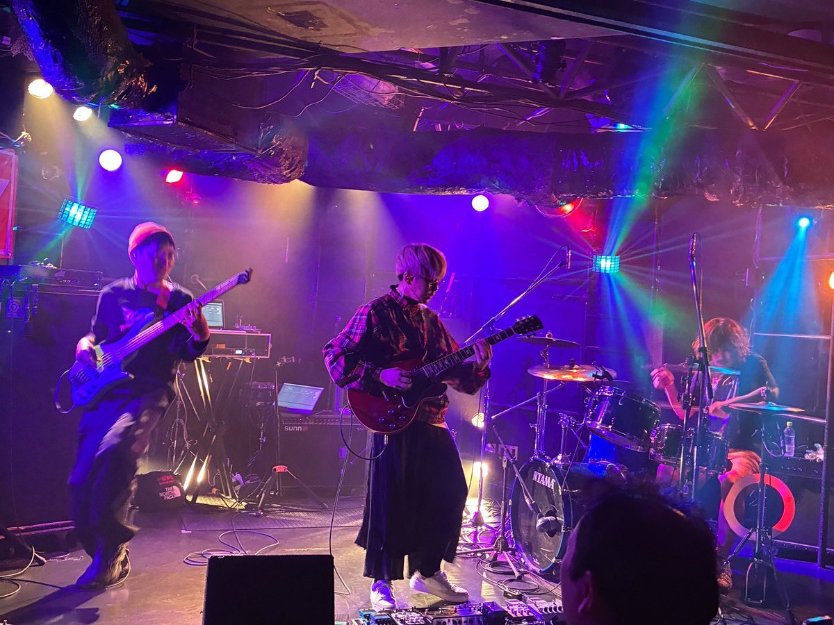 SONOSUKIMAKARA tweet media