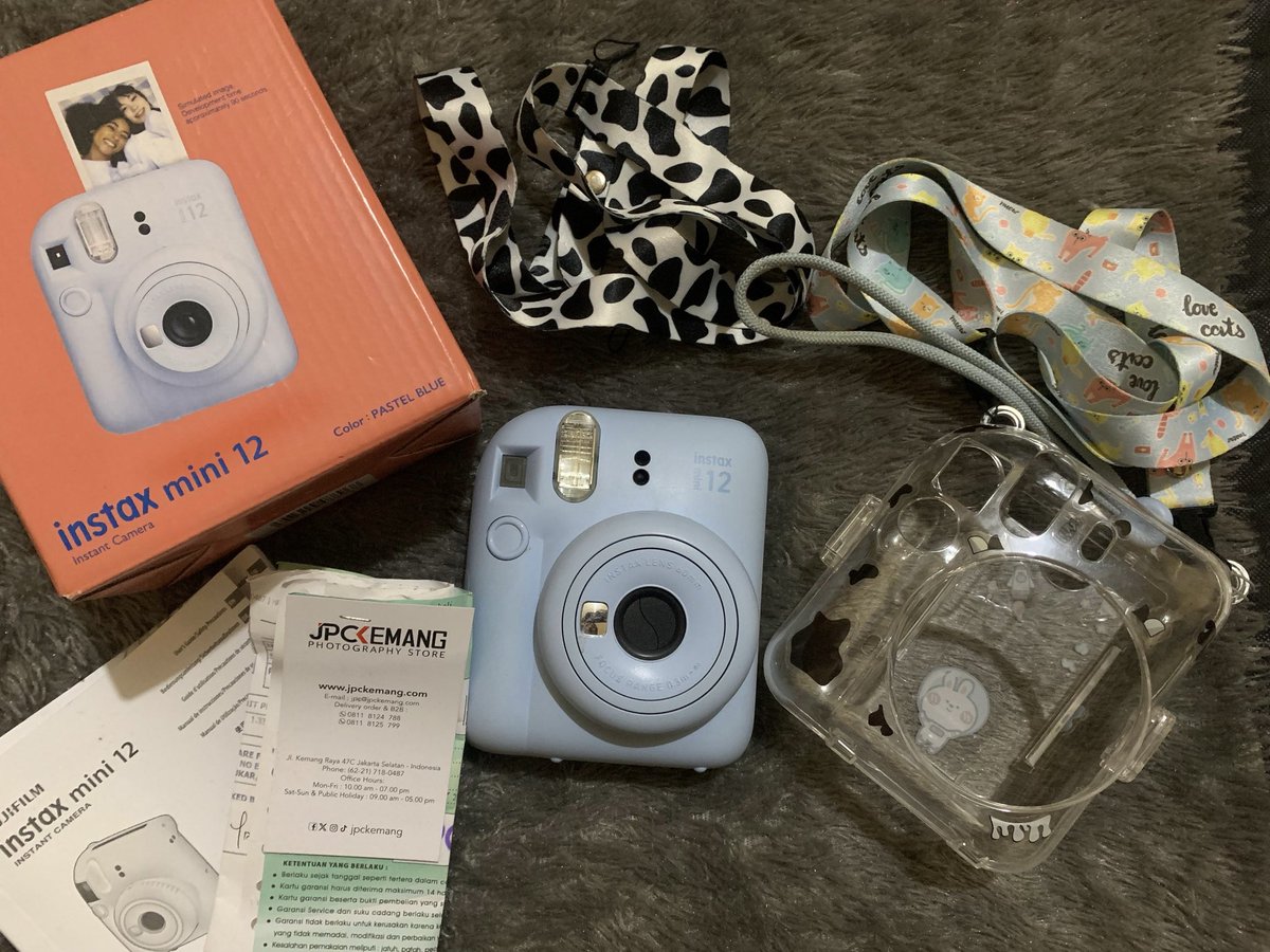 celluffyw's tweet image. halo temen’x aku mau jual kamera instax mini 12 ku ni edisi bosen fullset yang mau tanya tanya dan minat bisa dm aku yaw!
#instax #preloved #jualbeli #kamera