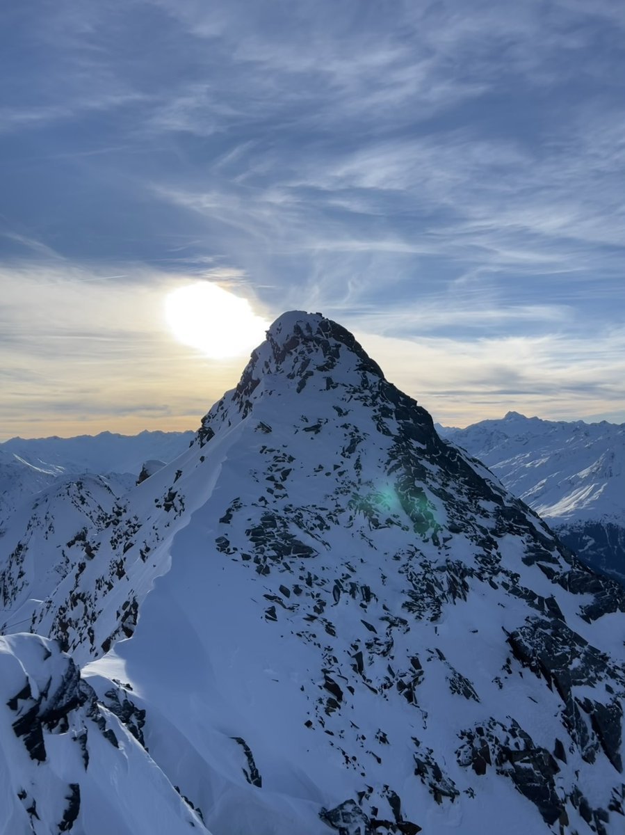 Protonaandy's tweet image. Life is an unknown animal 
The ebb and flow unimaginable 
Never trust a mercurial rise or the highest jump 
For the Martian fall might be around 
Your investiture inside yourself 
Carries the path of life 
#vss365 #mercurial #life #martian #mercury #MARS #MERCURY #investiture