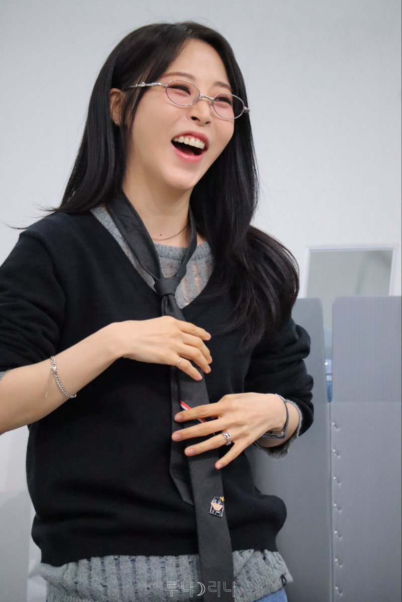 루나리나 ☽ Lunarina tweet media
