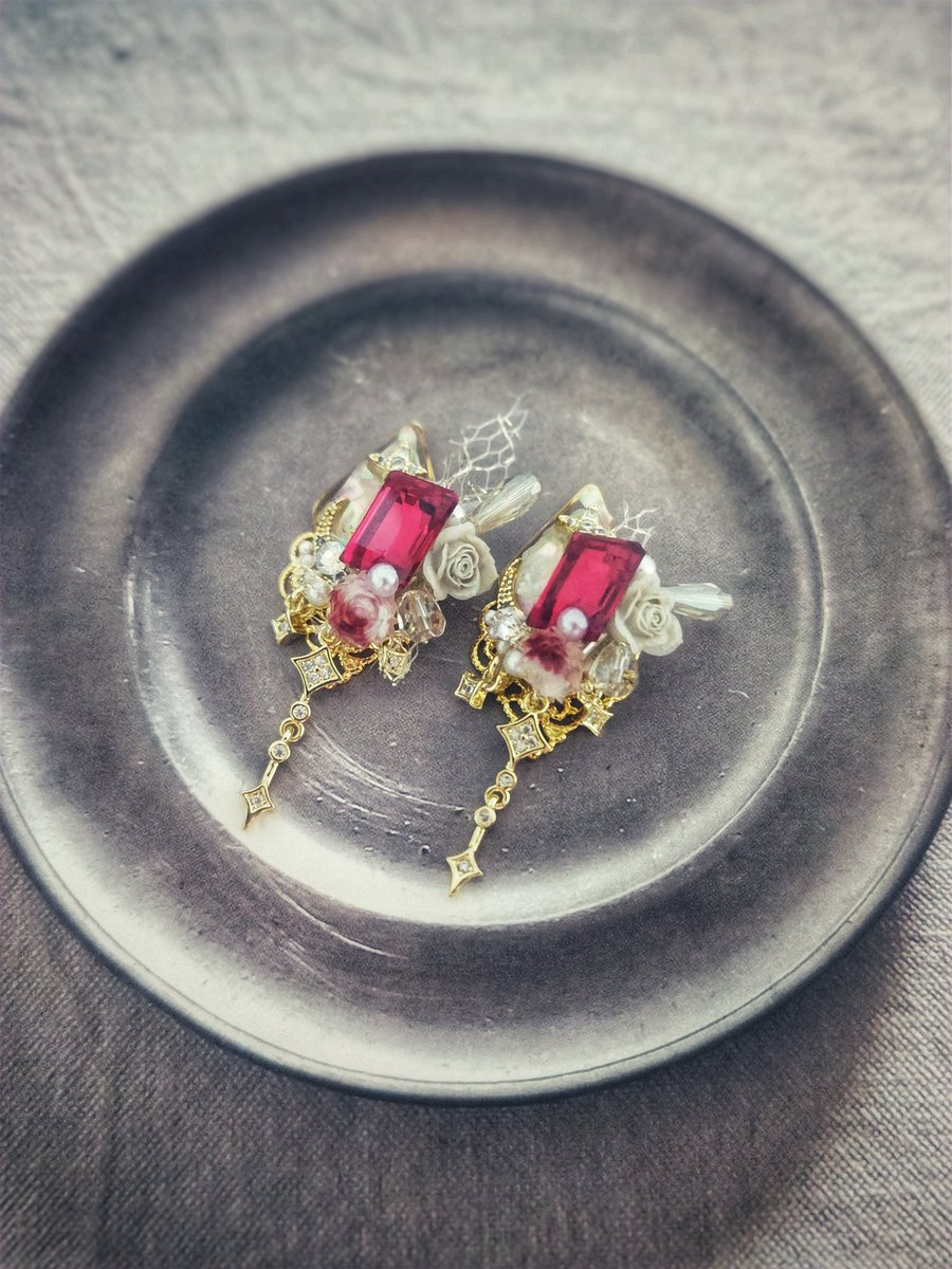 らんらんらん@はんどめいどあくせさり tweet media