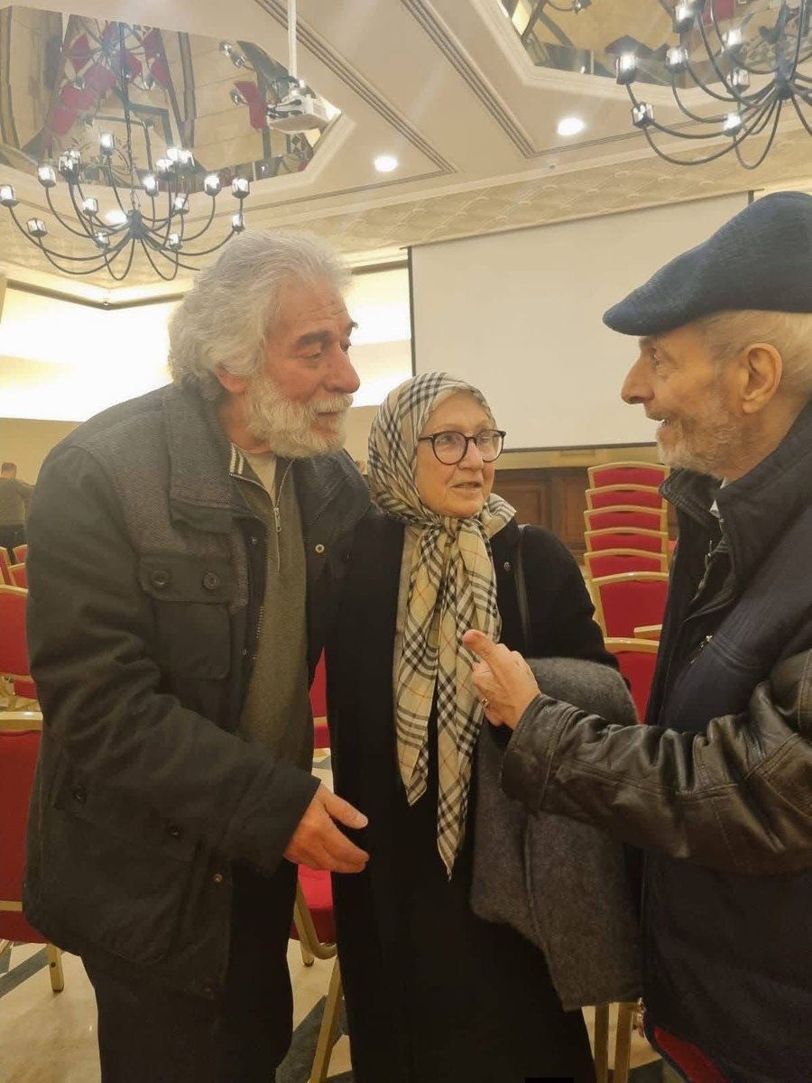 Najlaa . tweet media