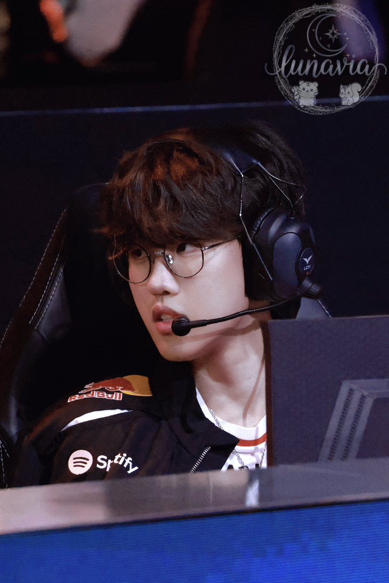 churippu tweet media