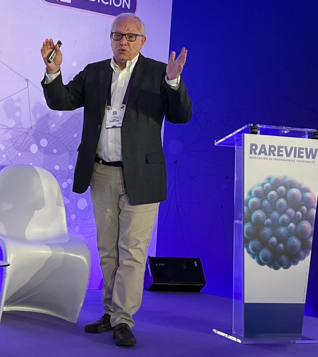 RarasReales's tweet photo. Continuamos con el Dr. Jesús Villarrubia y la Dra. María Camprodón @Mcamprodon1 @vallhebron, encargados de compartir en este #Rareview26 lo que se dijo sobre #ASMD en el WORLDSymposium 2026. https://t.co/vmTlJLI9uF