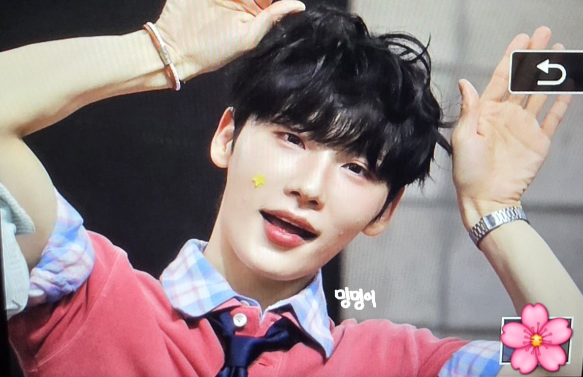 내 아기가나디토끼 웅이양💗

260418 메이크스타 PREVIEW
#전웅 #JEONWOONG #AB6IX