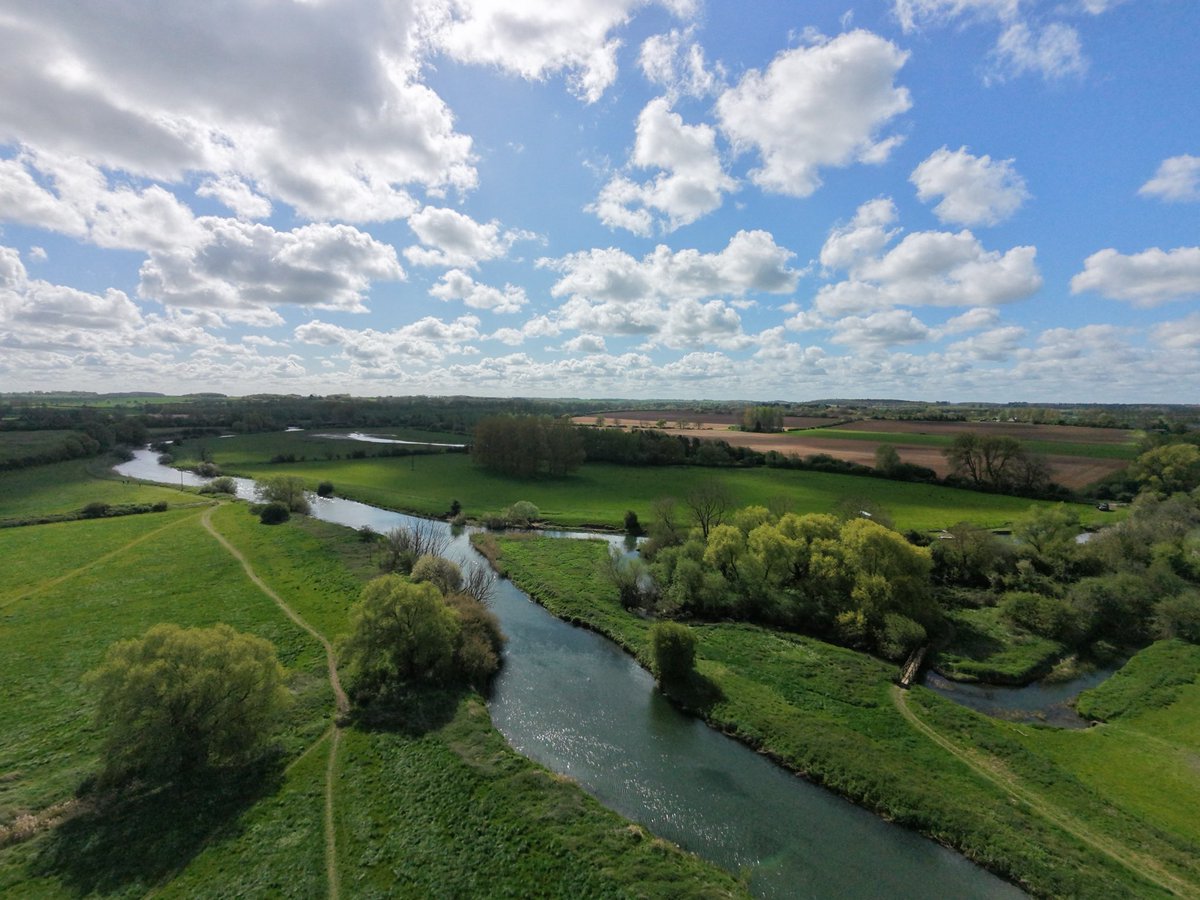 STAUNCHcampaign's tweet photo. #UpperNeneValley Walk just outside the gorgeous town of @Oundle #NationalDayOfAction #VoteForNature #Sunshine #RiverNene #STAUNCH @NorthantsLL @NNweather @northantswalks @oundletowncc You can still join the Walk at Barnwell, Aldwincle or Thrapston https://t.co/zAcsSYp6Nv https://t.co/XmpGoDn2SO