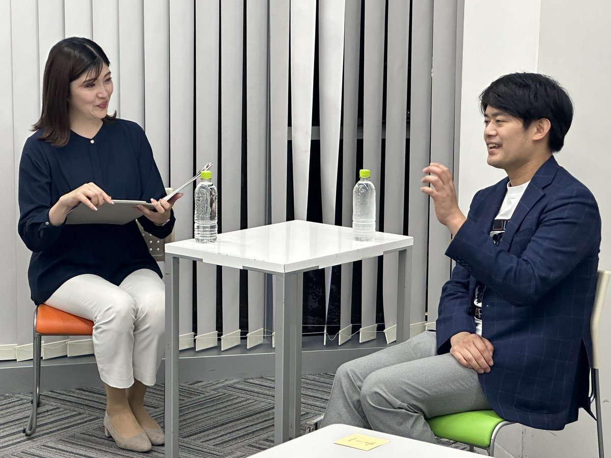 小塚崇彦さんのトークショーが始まりました。

ミラノ・コルティナ五輪のフィギュアスケートペアで日本の史上初めて金メダルを獲得し、引退を表明した「りくりゅう」こと三浦璃来、木原龍一組との交流などたくさんの話題が出ています。

#フィギュアスケート
#SUNLOGUE
<a href="/kpro0424/">株式会社K-PROMOTION</a>